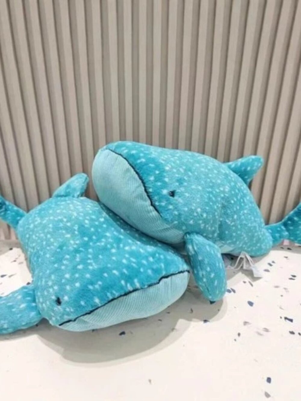 Jellycat Gobfrey Whale Shark - Authentic & BNWT! - Picture 2 of 6